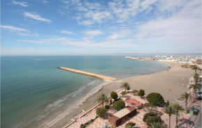 Beautiful apartment in Santa Pola with WiFi and 3 Bedrooms, Santa Pola